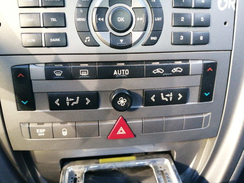 Recambio de mando calefaccion / aire acondicionado para citroën c5 berlina collection referencia OEM IAM 96573328YW02 VP4PUH18C6