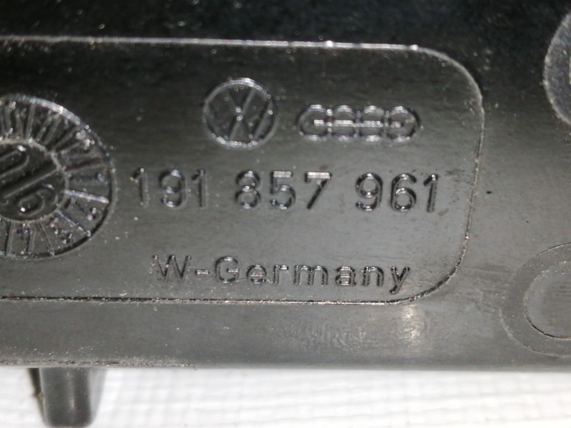 Recambio de guarnecidos palanca cambio para volkswagen golf ii (191/193) cl referencia OEM IAM 191863241  