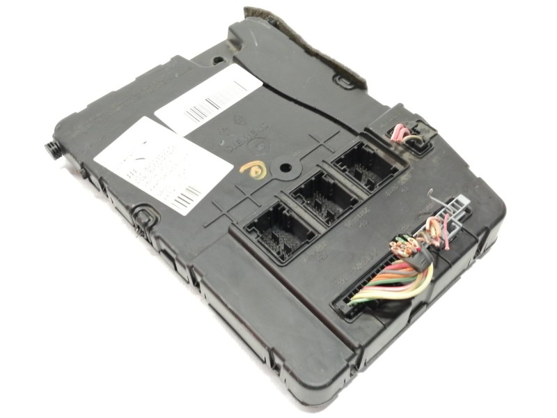 Recambio de caja reles / fusibles para renault megane ii berlina 3p authentique referencia OEM IAM   