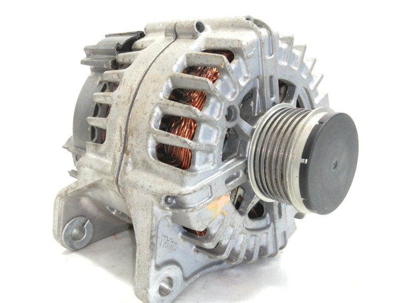 Recambio de alternador para iveco daily ka referencia OEM IAM 5801526032 B8685801526032 FG18S108