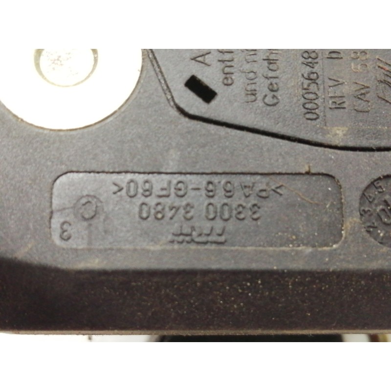 Recambio de cinturon seguridad delantero derecho para mercedes-benz clase m (w163) 270 cdi (163.113) referencia OEM IAM A1638603