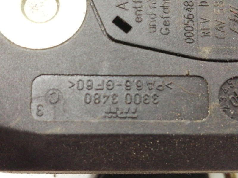 Recambio de cinturon seguridad delantero derecho para mercedes-benz clase m (w163) 270 cdi (163.113) referencia OEM IAM A1638603