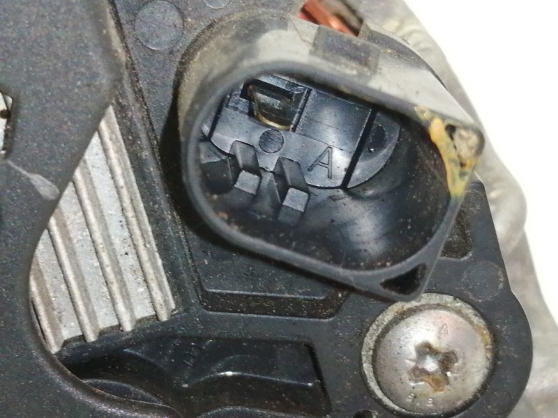 Recambio de alternador para iveco daily ka referencia OEM IAM 0125811040 5801580941 125811040