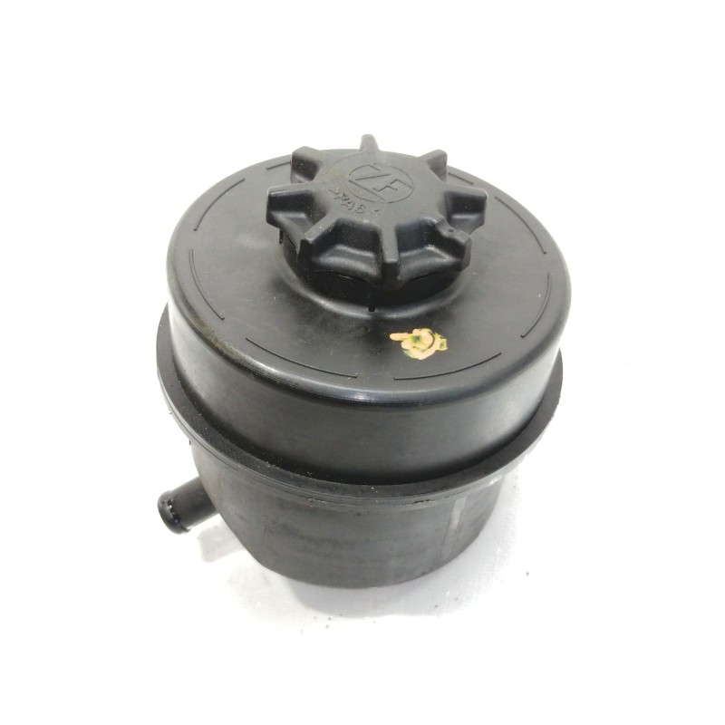 Recambio de deposito servo para iveco daily ka referencia OEM IAM  F1CGL411C 