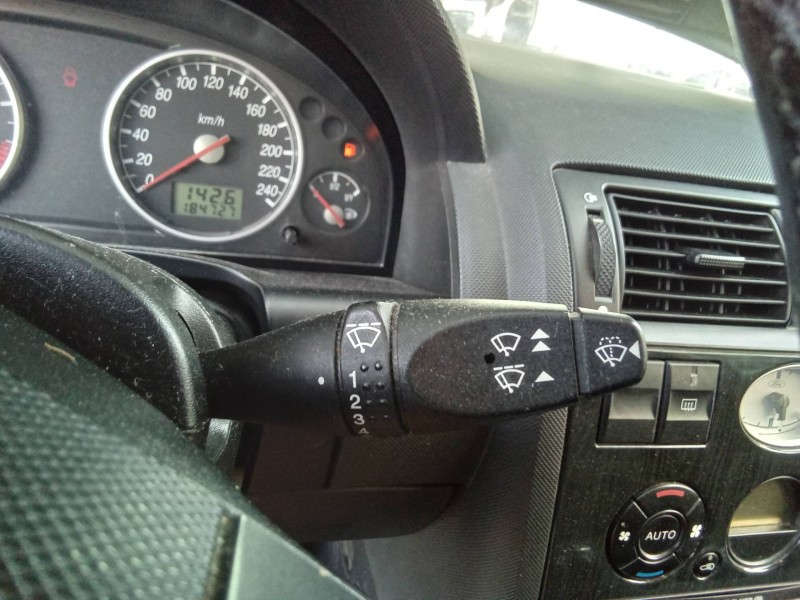 Recambio de mando limpia para ford mondeo berlina (ge) ghia referencia OEM IAM 1S7T17A553  