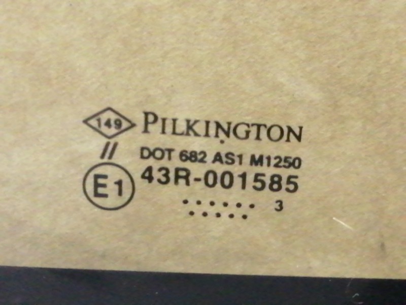 Recambio de parabrisas para renault master kombi l2h2 3,3t referencia OEM IAM DOT682AS1M1250  