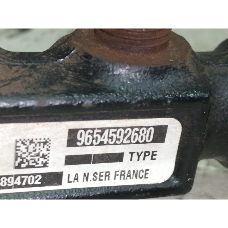 Recambio de rampa inyectora para peugeot 307 berlina (s2) d-sign referencia OEM IAM 9654592680  