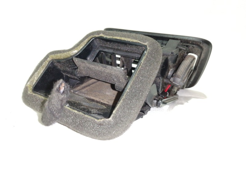 Recambio de rejilla aireadora para volkswagen passat lim. (362) edition bluemotion referencia OEM IAM   