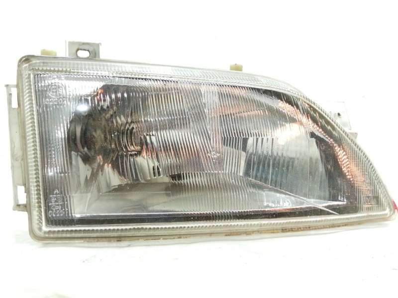 Recambio de faro derecho para ford orion 1.8 16v cat referencia OEM IAM   