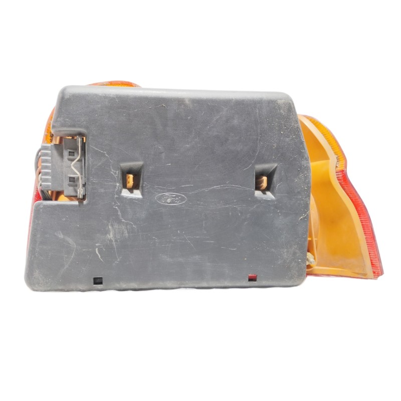 Recambio de piloto trasero izquierdo para ford orion 1.8 16v cat referencia OEM IAM   