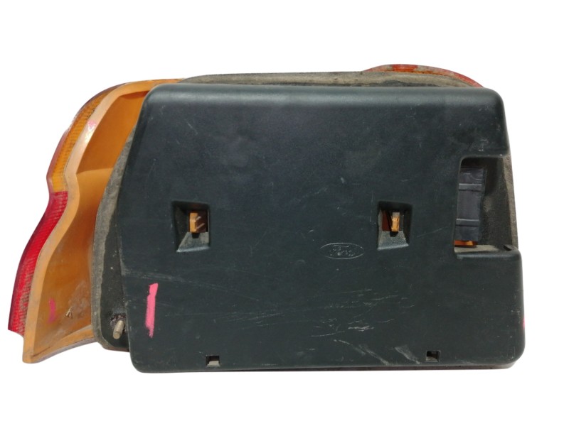 Recambio de piloto trasero derecho para ford orion 1.8 16v cat referencia OEM IAM   