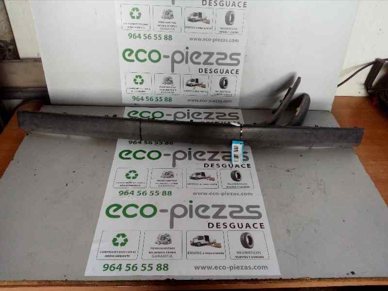 Recambio de molduras traseras para volkswagen passat berlina (3b2) comfortline referencia OEM IAM   