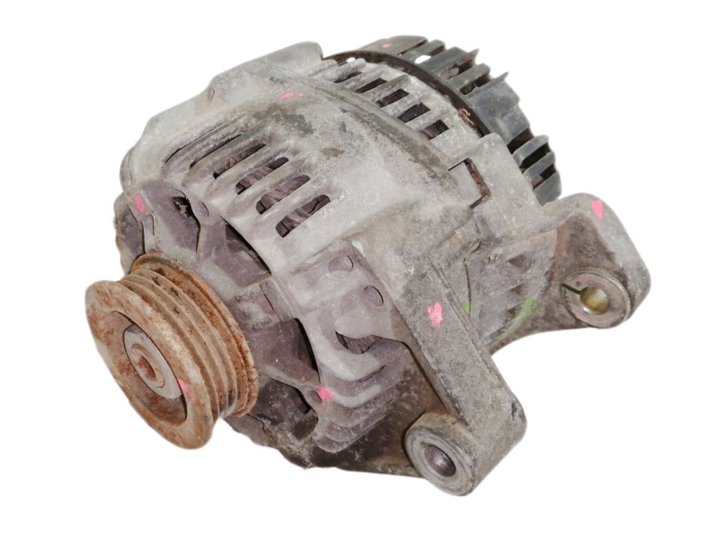 Recambio de alternador para renault twingo (co6) 1.2 (c066/67/68) referencia OEM IAM   