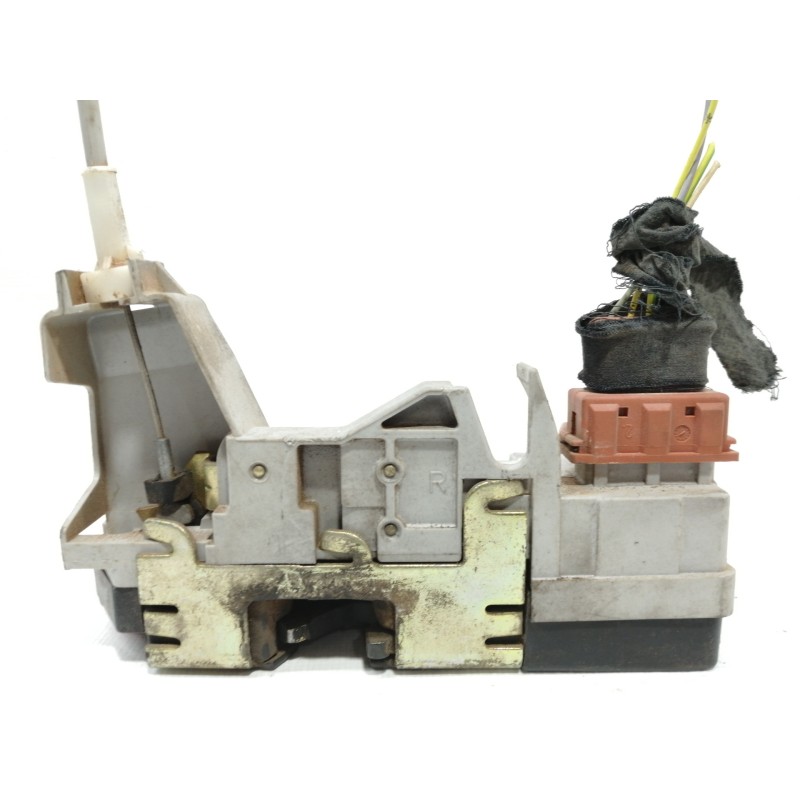 Recambio de cerradura puerta trasera derecha para peugeot 307 berlina (s2) d-sign referencia OEM IAM   