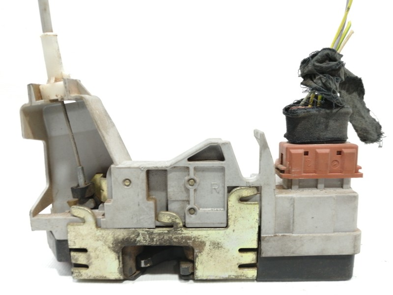 Recambio de cerradura puerta trasera derecha para peugeot 307 berlina (s2) d-sign referencia OEM IAM   