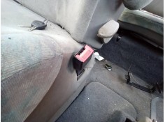 Recambio de enganche cinturon delantero derecho para citroën xsara picasso 2.0 hdi referencia OEM IAM    2