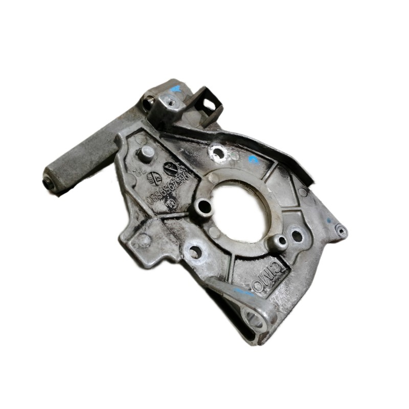 Recambio de soporte bomba inyeccion para peugeot 307 berlina (s2) d-sign referencia OEM IAM 9654959880  