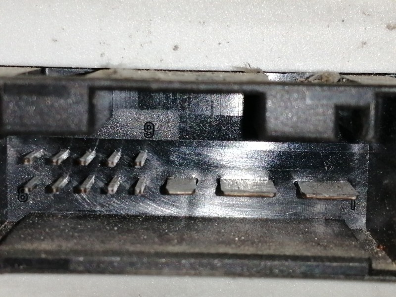 Recambio de modulo electronico para bmw serie 5 berlina (e39) 540i referencia OEM IAM 608377UTA  