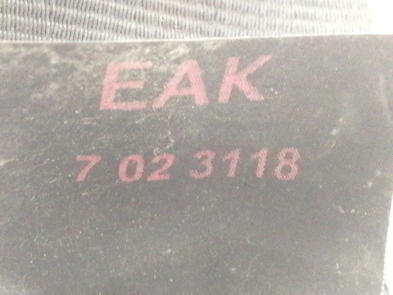 Recambio de cinturon seguridad delantero derecho para peugeot 307 berlina (s2) d-sign referencia OEM IAM 7023118  5 PUERTAS