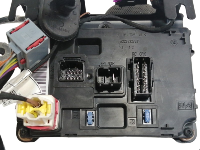 Recambio de modulo electronico para peugeot partner kasten confort l1 referencia OEM IAM 9665778480 S180085003E A2C53327821