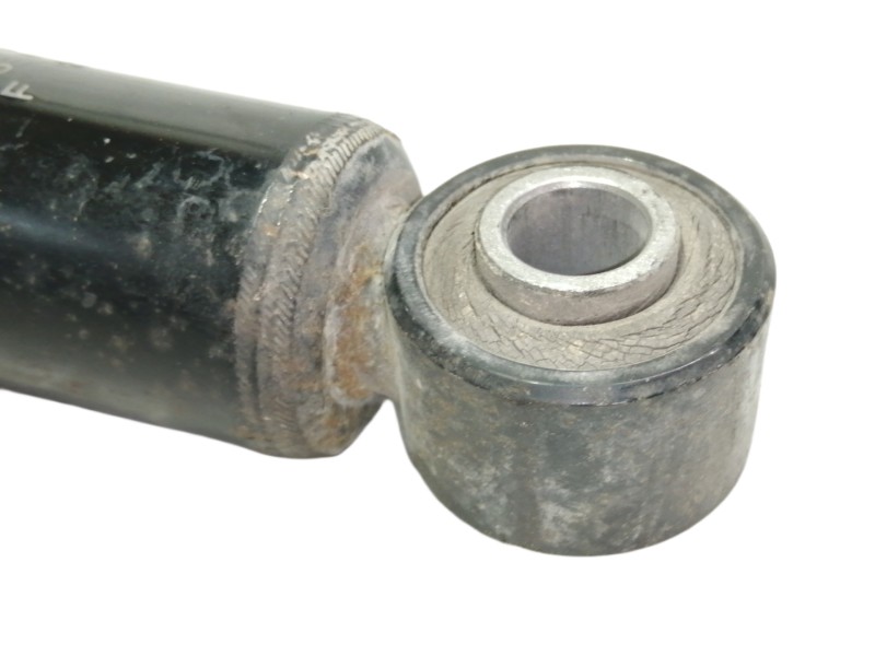 Recambio de amortiguador trasero derecho para hyundai santa fe (sm) 2.0 gls crdi referencia OEM IAM 313371 131500313371 