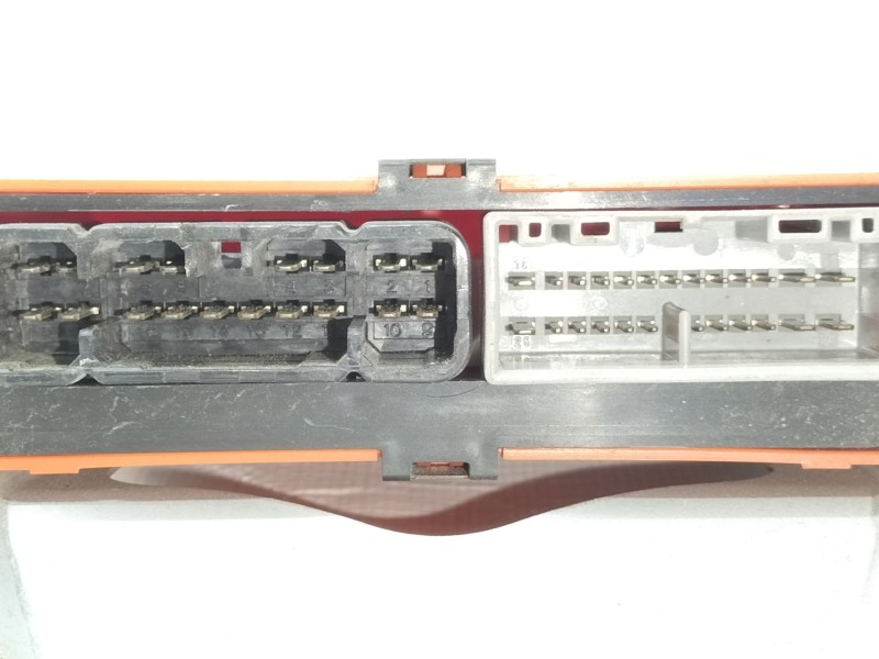 Recambio de modulo electronico para toyota mr 2 roadster (w30) 1.8 referencia OEM IAM 8922117030  