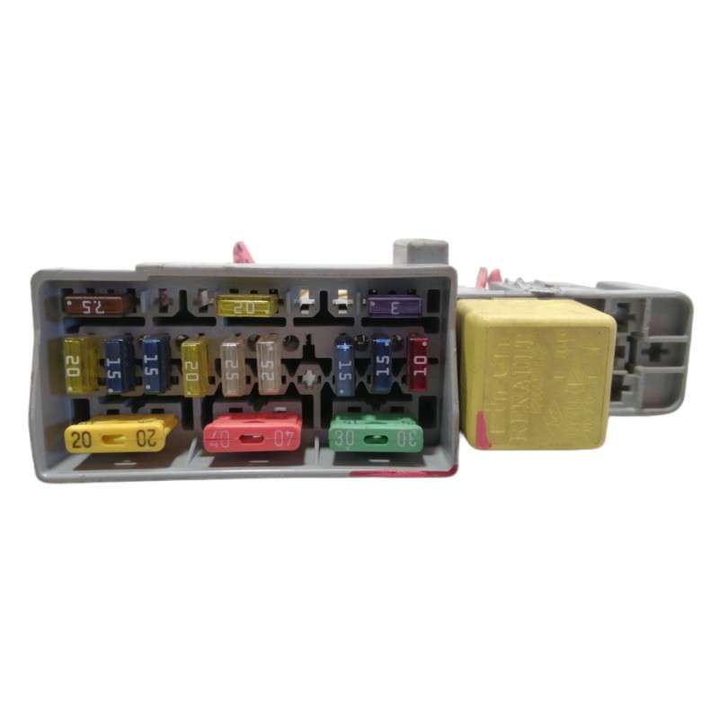 Recambio de caja reles / fusibles para renault megane ii berlina 3p authentique referencia OEM IAM 8200051112  