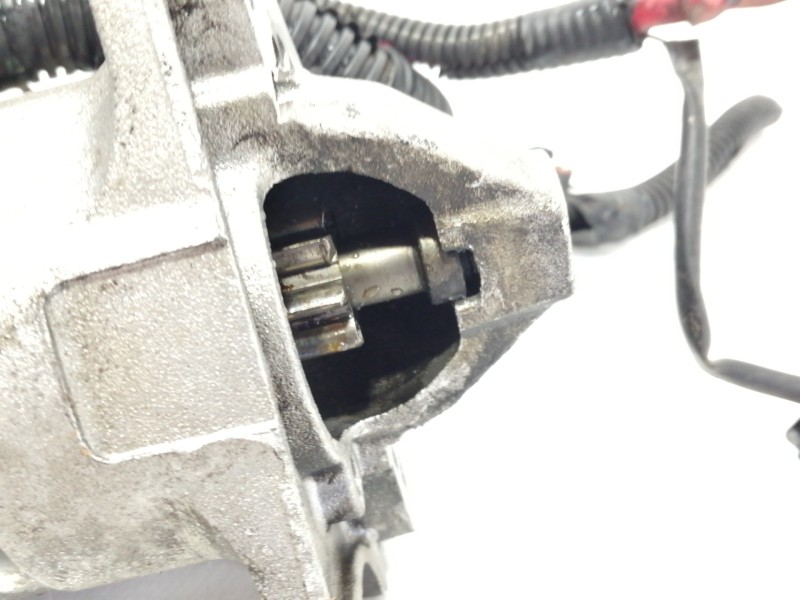 Recambio de motor arranque para renault clio iii confort dynamique referencia OEM IAM 8200298371  