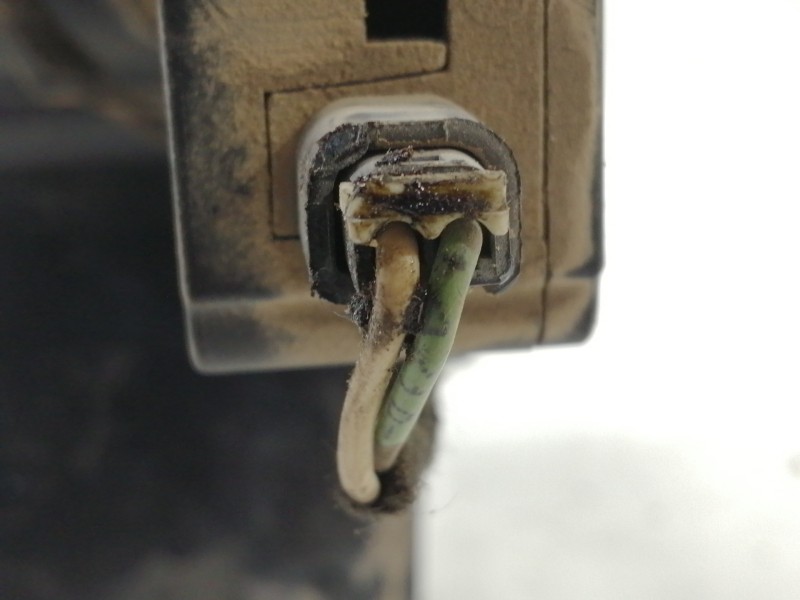 Recambio de tapon combustible para mercedes-benz clase m (w163) 270 cdi (163.113) referencia OEM IAM A1636300167  