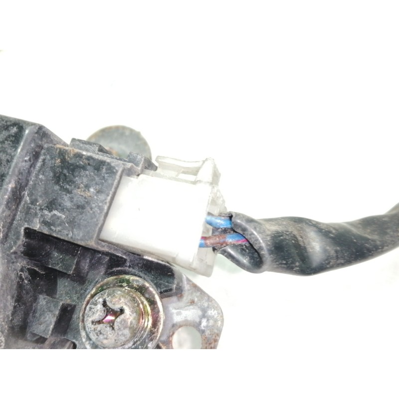 Recambio de cerradura puerta delantera derecha para mitsubishi space runner (n10/n20) glxi referencia OEM IAM MB655572 152800575