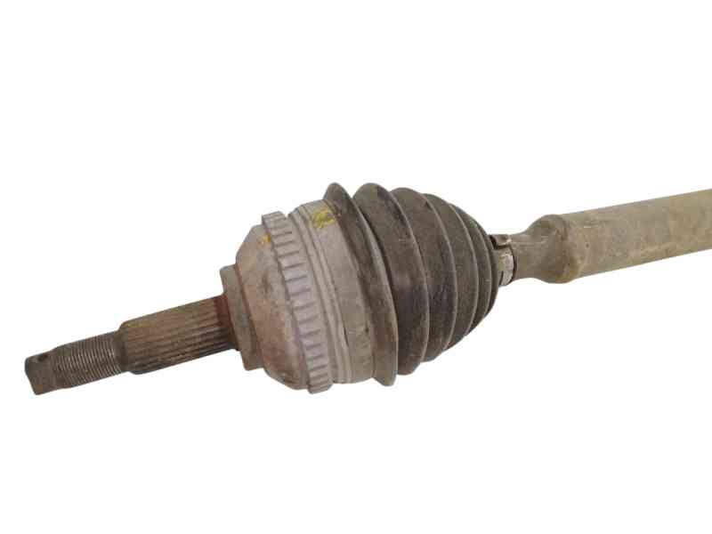Recambio de transmision delantera derecha para chrysler voyager (rg) 2.5 crd lx referencia OEM IAM P04641884AA  