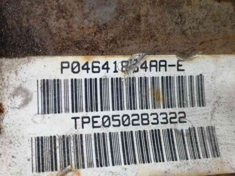 Recambio de transmision delantera derecha para chrysler voyager (rg) 2.5 crd lx referencia OEM IAM P04641884AA  