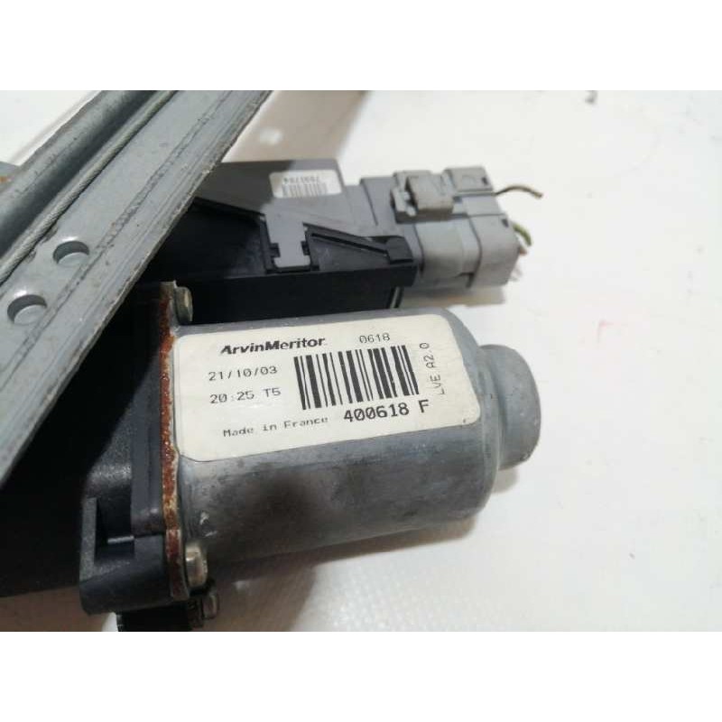 Recambio de elevalunas delantero derecho para citroën c3 1.1 sx plus referencia OEM IAM 400618F  