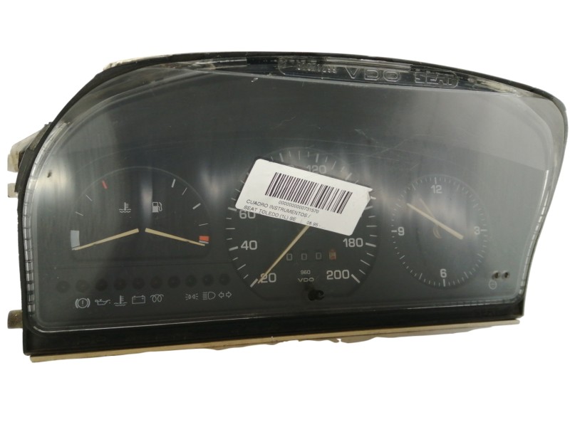 Recambio de cuadro instrumentos para seat toledo (1l) se referencia OEM IAM 81117648  