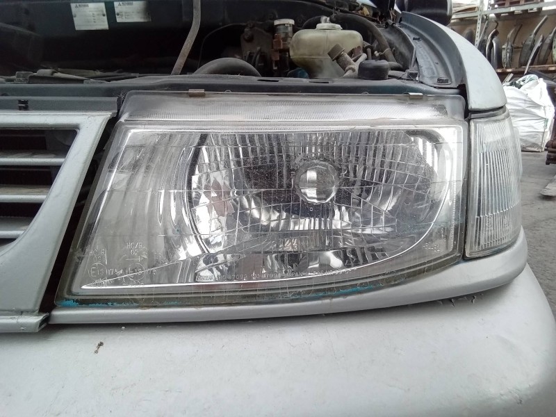Recambio de faro izquierdo para mitsubishi space runner (n10/n20) glxi referencia OEM IAM 11087093  