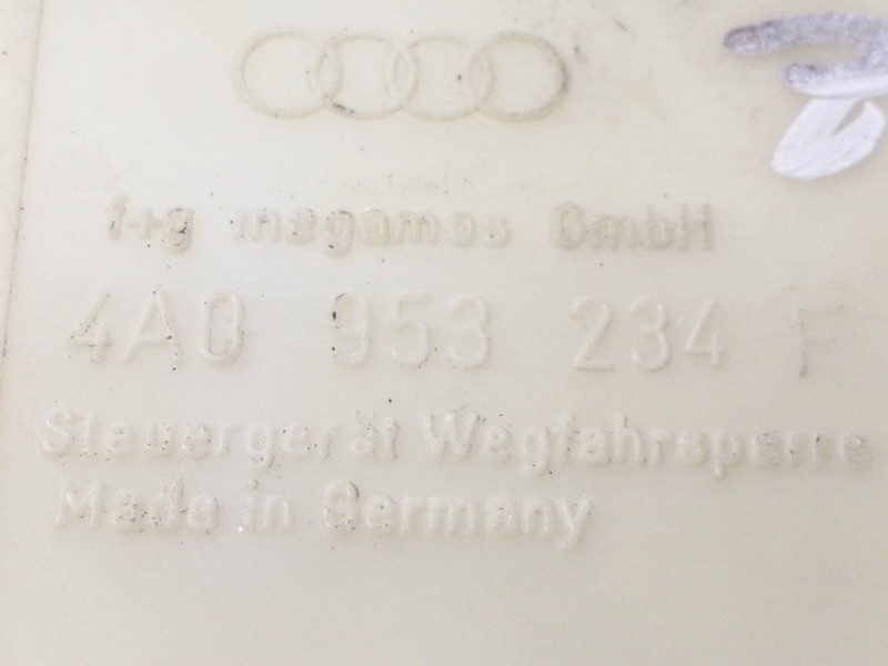 Recambio de centralita inmovilizador para audi a6 berlina (c4) 2.5 tdi referencia OEM IAM 4A0953234F  