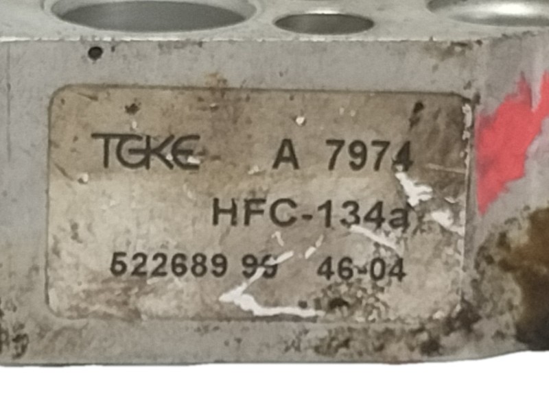 Recambio de valvula expansion para volkswagen polo (9n1) gt referencia OEM IAM 52268990  