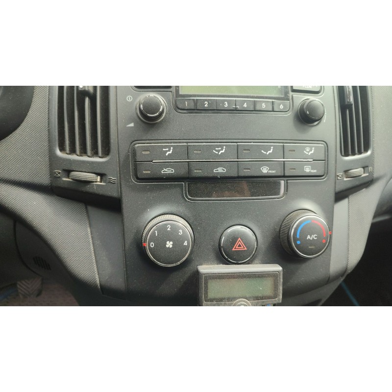 Recambio de mando calefaccion / aire acondicionado para hyundai i30 (fd) 1.6 crdi referencia OEM IAM   