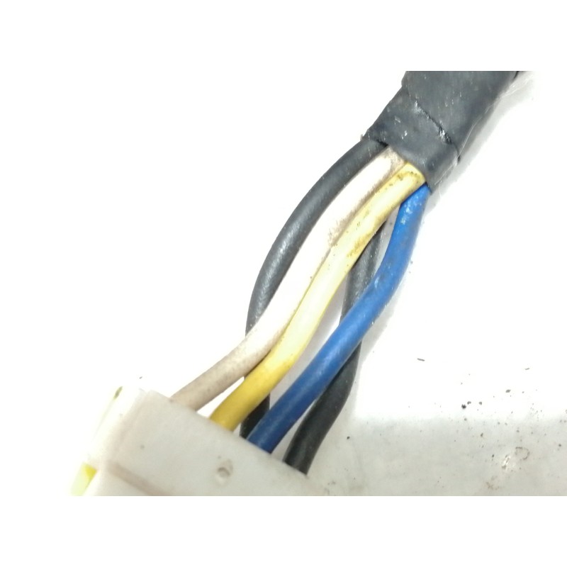 Recambio de retrovisor izquierdo para mitsubishi space runner (n10/n20) glxi referencia OEM IAM E20182  