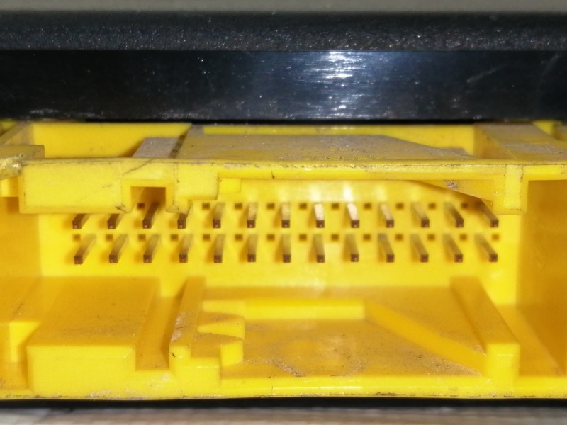 Recambio de modulo electronico para bmw serie 3 berlina (e36) 320i referencia OEM IAM 61358360060  