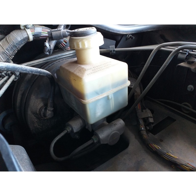 Recambio de bomba freno para land rover range rover sport v6 td hse referencia OEM IAM 74471269C  