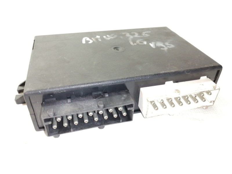 Recambio de modulo electronico para bmw serie 3 berlina (e36) 325i referencia OEM IAM 61358353097  