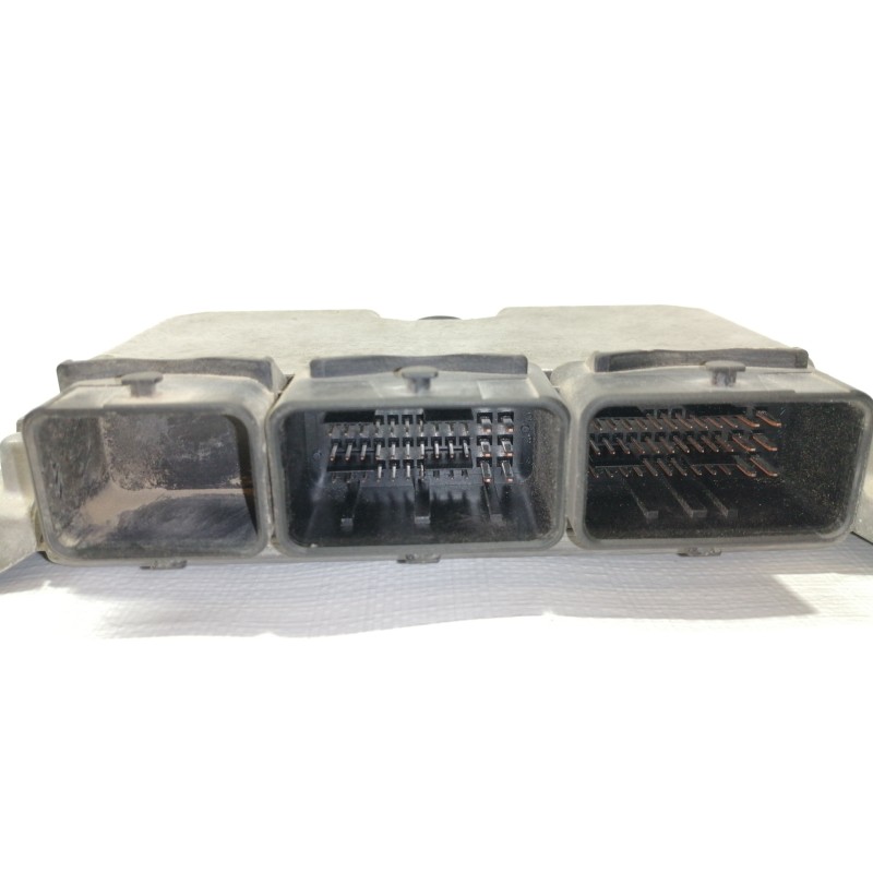 Recambio de centralita motor uce para citroën saxo 1.5 d x referencia OEM IAM 0281001839  