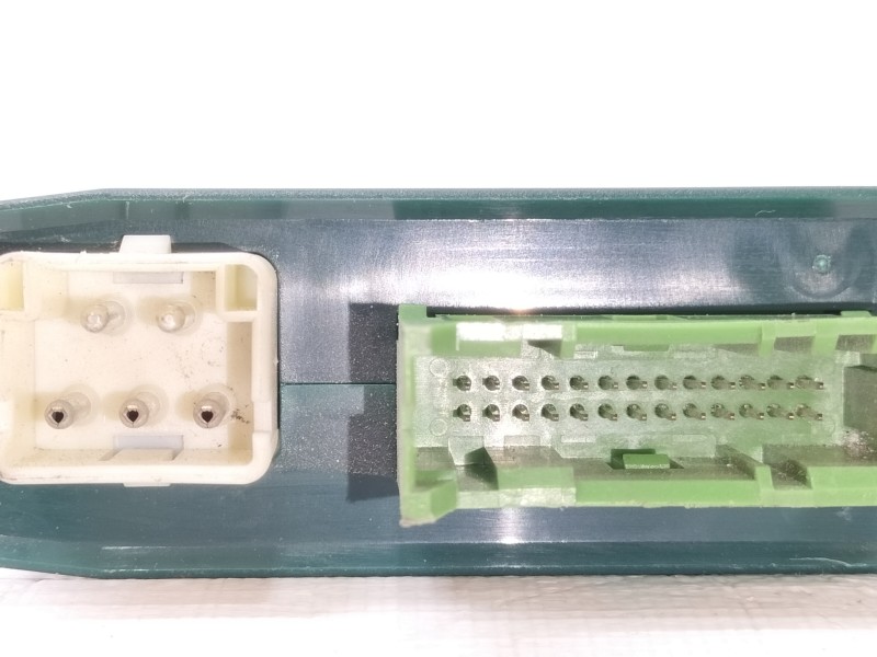 Recambio de modulo electronico para bmw serie 5 berlina (e39) 520d referencia OEM IAM 5DK00696501  