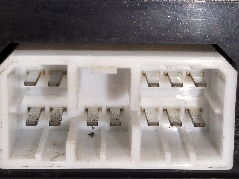 Recambio de centralita inmovilizador para mg serie 400 (rt) 414 i (4-ptas.) referencia OEM IAM YMC106240  