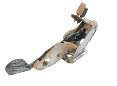 Recambio de pedal embrague para nissan juke (f15) tekna premium referencia OEM IAM   