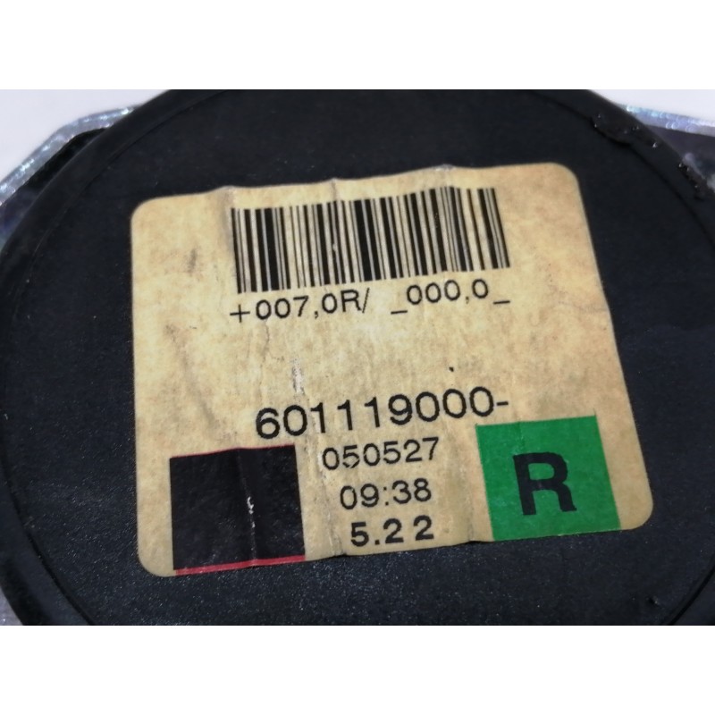 Recambio de cinturon seguridad delantero derecho para land rover range rover sport v6 td hse referencia OEM IAM 601119000  