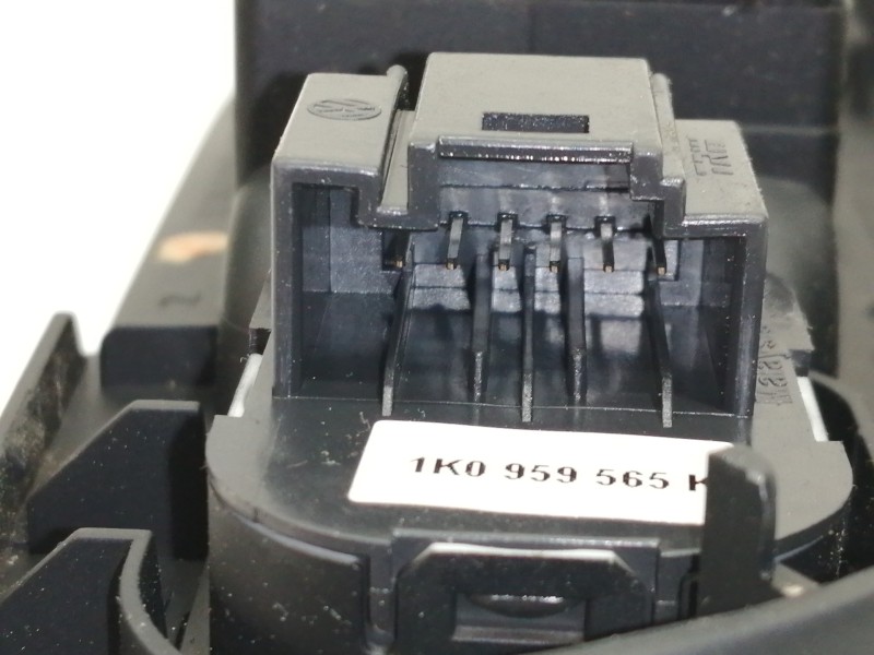 Recambio de mando elevalunas delantero izquierdo para volkswagen passat berlina (3c2) edition referencia OEM IAM 3C1867171B  