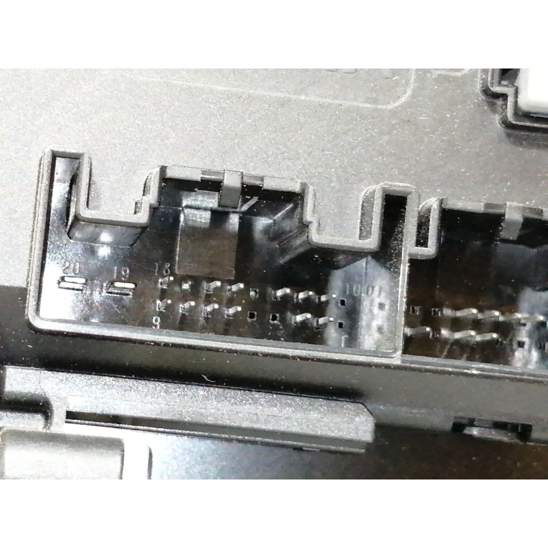 Recambio de elevalunas delantero derecho para volkswagen passat berlina (3c2) edition referencia OEM IAM 980852135  