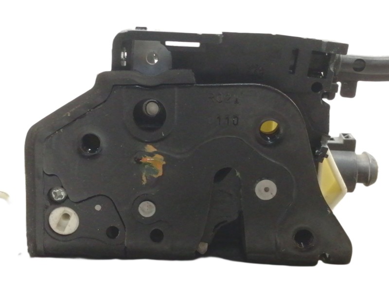 Recambio de cerradura puerta trasera derecha para volkswagen passat berlina (3c2) edition referencia OEM IAM CZ3C4839016A  